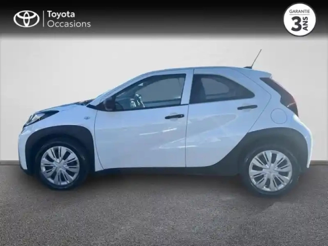 Toyota Aygo X 1.0 vvt-i 72ch active business my23 — photo 3