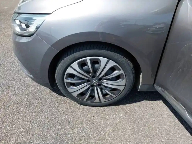 Renault Scenic grand  tce 140 — photo 34