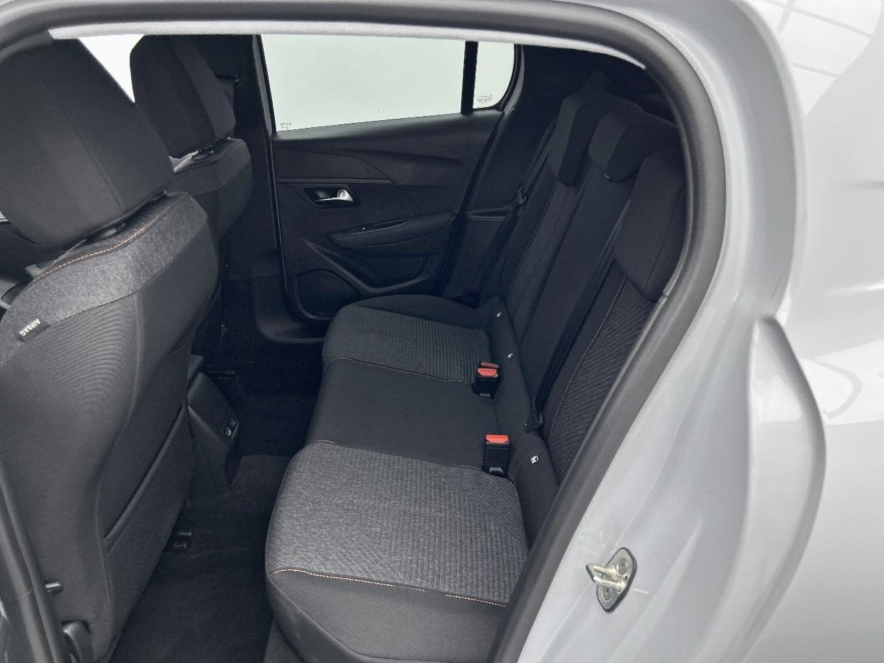 Peugeot 208 100 s&s bvm6 style — photo 13
