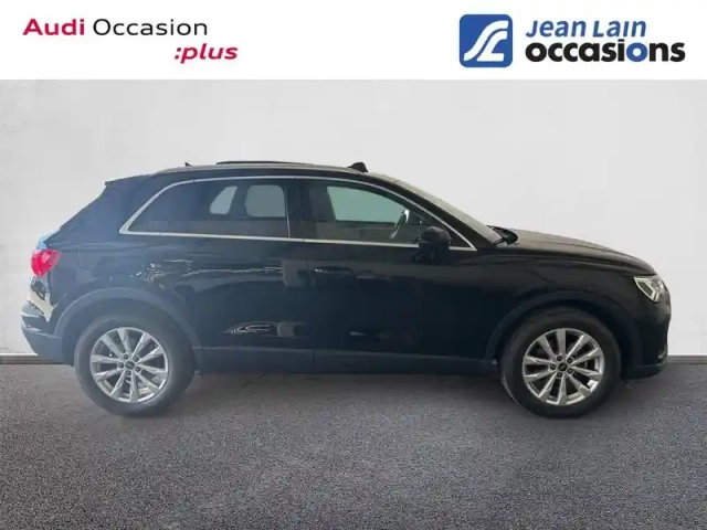 Audi Q3 35 tfsi 150 ch s tronic 7 — photo 4