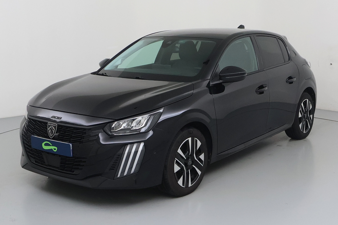 Peugeot 208 — photo 1