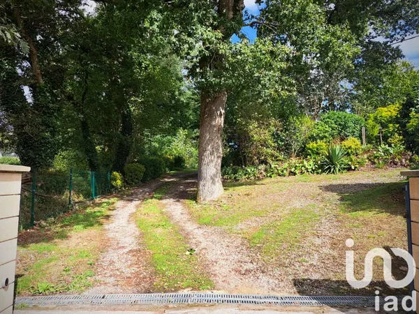 Terrain 936 m²