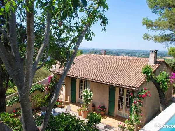 Villa 4 pièces de 110 m² avec piscine & vue | Hauteurs de Comps