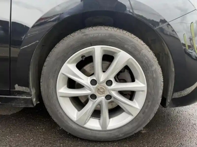 Opel Corsa 1.2 turbo 100ch elegance — photo 9