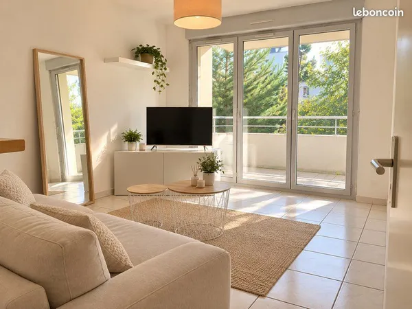 T2 lumineux avec balcon et parking privé - TOULOUSE