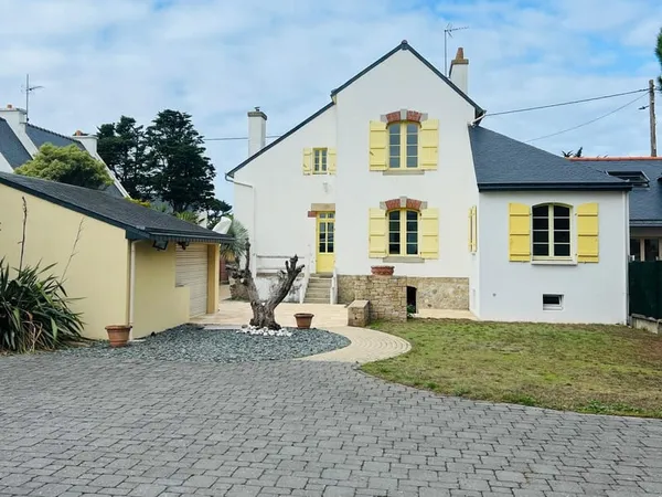 PENTHIEVRE - MAISON DE CACHET A DEUX PAS DES PLAGES