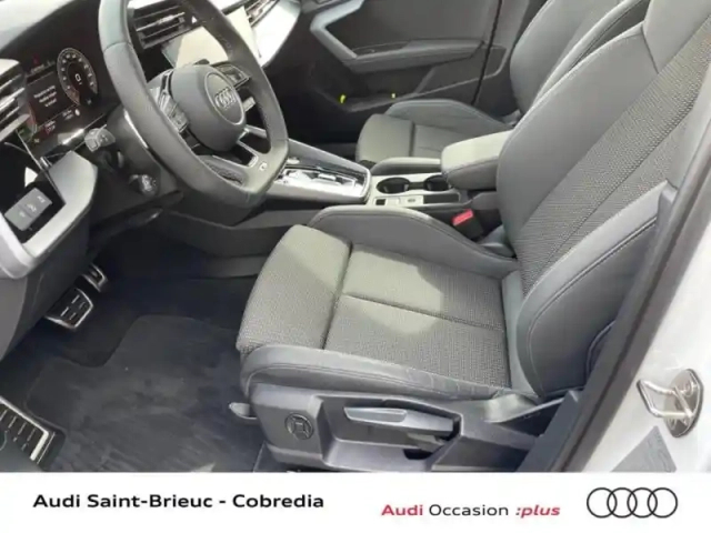 Audi A3 sportback 2.0 tdi 150ch s line s tronic 7 — photo 8