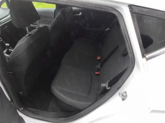 Ford Fiesta 1.0 flexifuel 95ch titanium business 5p — photo 10