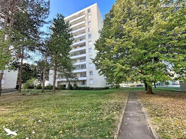 Appartement 4 pièces 96 m²