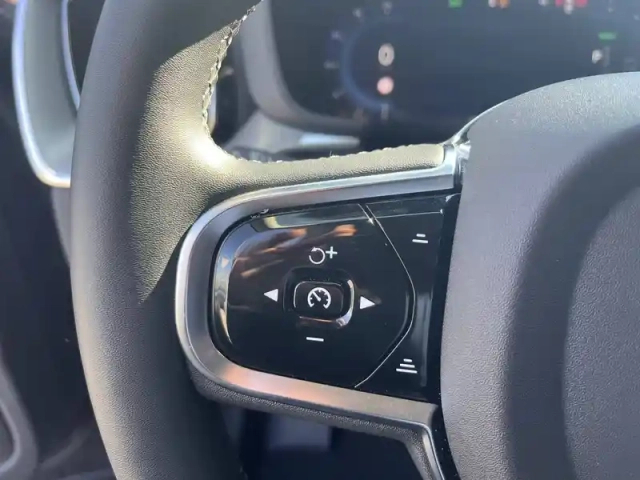 Volvo Xc60 t6 awd hybride rechargeable 253 ch+145 ch geartronic 8 — photo 11