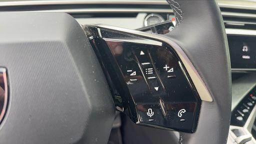 Peugeot 3008 1.2 Hybrid 136 e-DSC6 - Allure – 2025 – 8716 km – Hybride essence – Boîte Automatique — photo 12