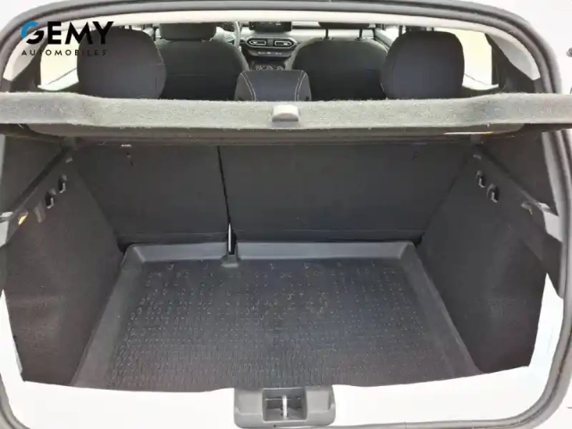 Dacia Sandero tce 90 cvt — photo 6