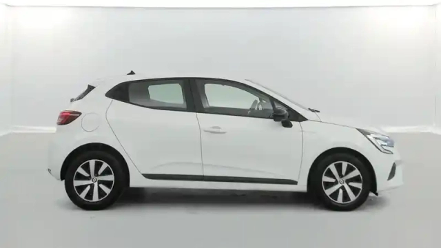 Renault Clio tce 90 equilibre 5p — photo 6