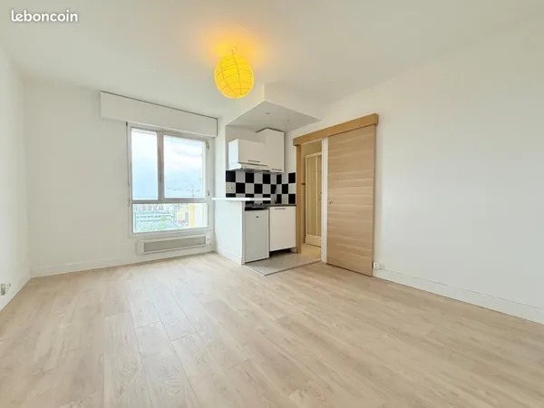 Studio 1 pièce 18 m²