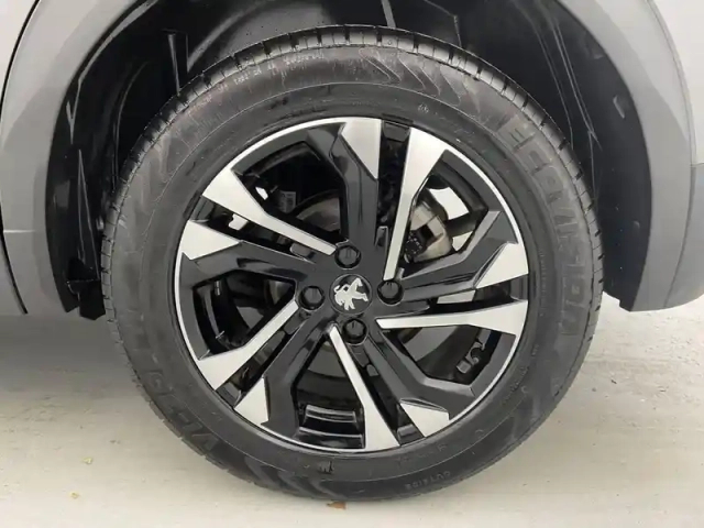 Peugeot 2008 puretech 130 s&amp;s eat8 — photo 16