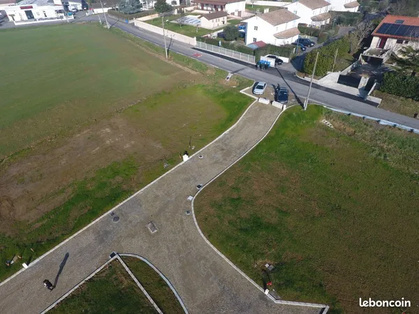 TERRAIN A VENDRE - CASTELGINEST - 541m²