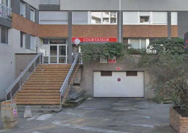 Garage/Parking