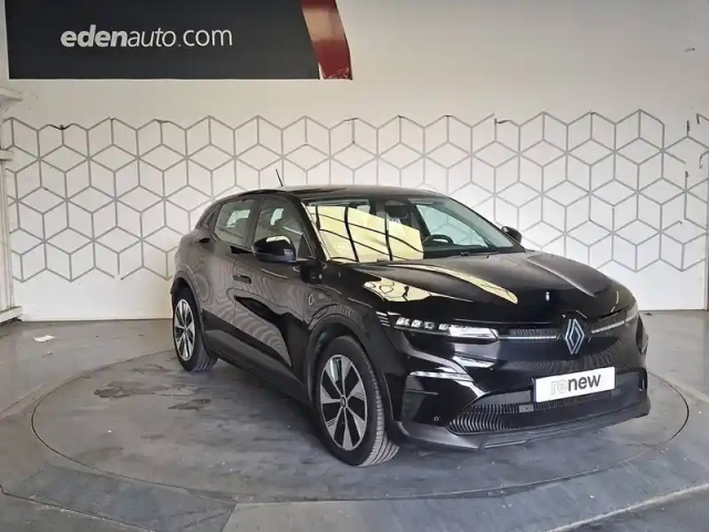 Renault Megane e-tech ev60 130ch super charge — photo 7