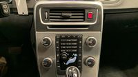 Volvo V60 D3 150ch R-Design Geartronic — photo 26