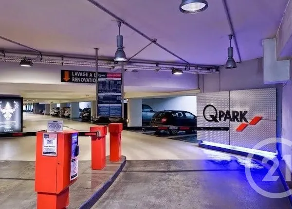 Parking 13 m²