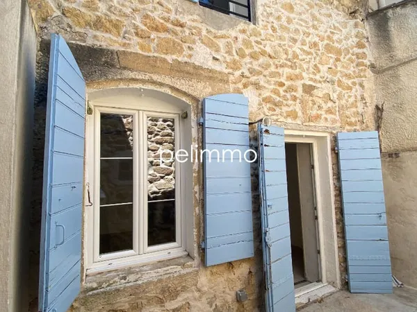 PELISSANNE - MAISON DE VILLAGE T3 - 75.15 m2 - TERRASSE