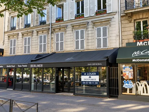 Local commercial 83 m²