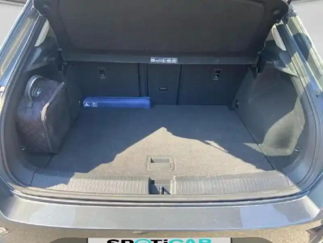 Volkswagen T-Roc 1.5 tsi evo 150ch carat dsg7 s&amp;s — photo 6