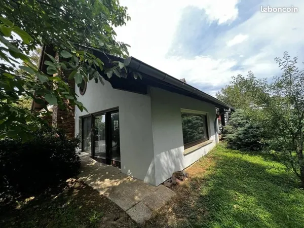 Maison 6 pièces 275 m²