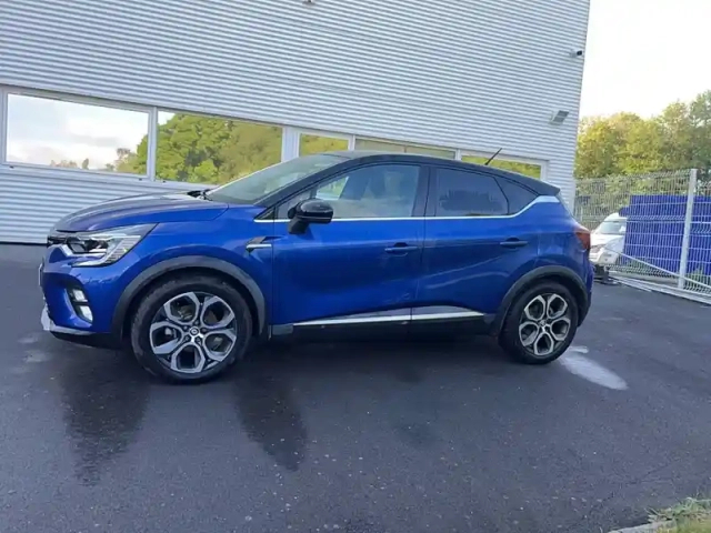 Renault Captur e-tech 145 - 21 — photo 2
