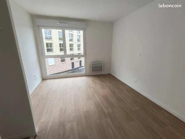 Studio 1 pièce 20 m²