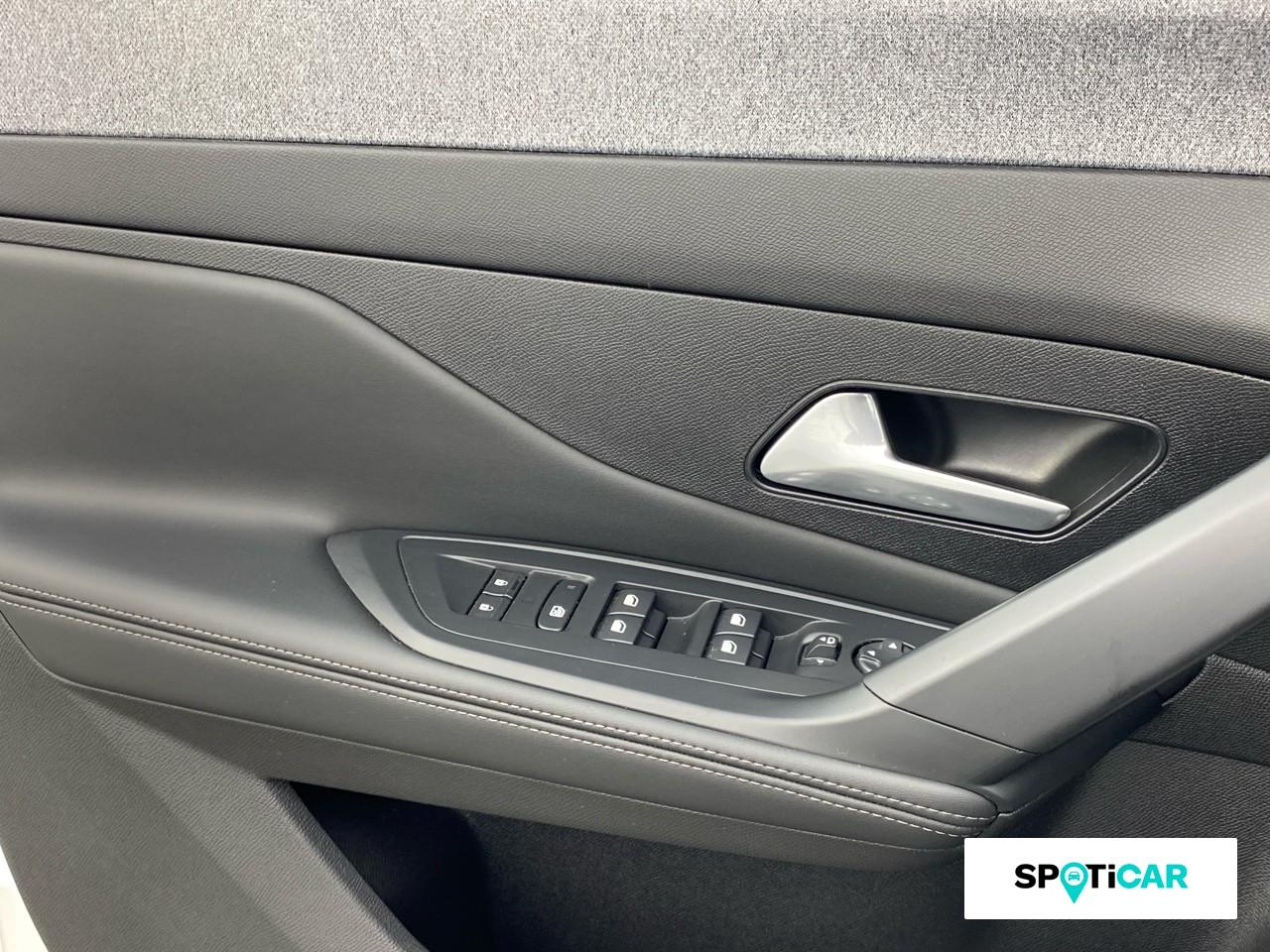 Peugeot 308 phev 180ch allure pack e-eat8 — photo 18