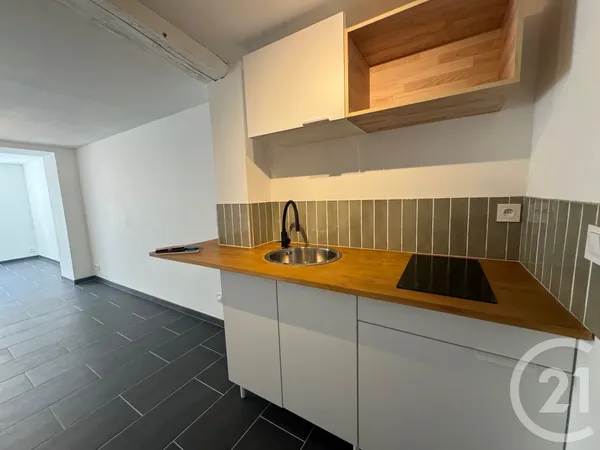 Studio 1 pièce 24 m²