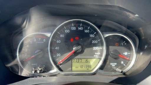 Toyota Yaris 1.3 VVT-i 99 - Collection – 2016 – 101396 km – Essence – Boîte Manuelle — photo 15