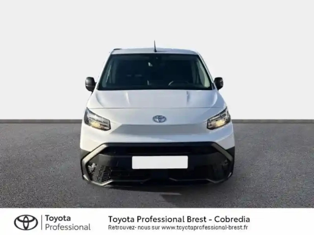Toyota Proace city medium 100 d-4d start mc24 — photo 5