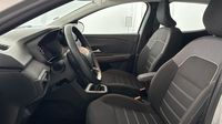 Dacia Sandero 1.0 TCe 110ch Stepway Expression + — photo 12