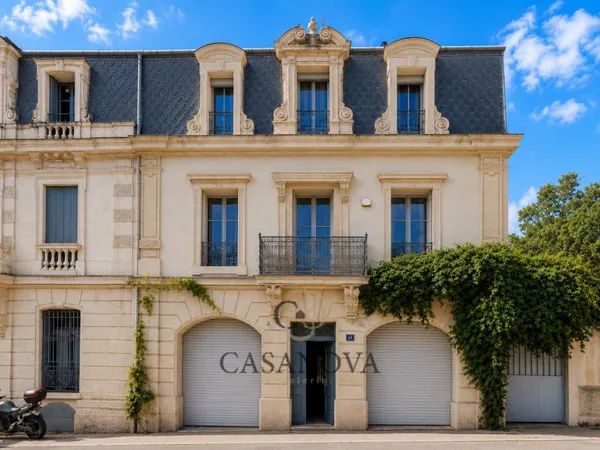 Maison 6 pièces 207 m²