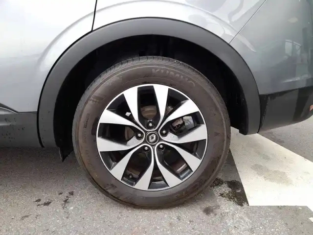 Renault Arkana mild hybrid 140 edc fap - 22 — photo 124