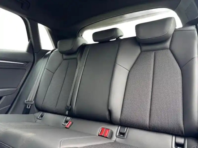 Audi A3 allstreet 40 tfsi e 204ch phev avus s tronic 6 — photo 8
