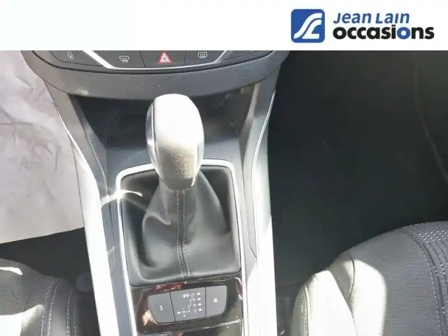 Peugeot 308 1.2 puretech 130ch s&amp;s eat6 — photo 13