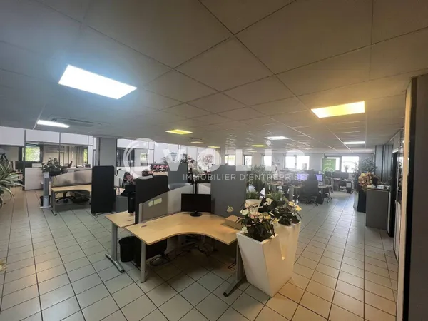Bureaux 120 m²