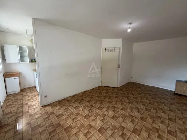Studio 1 pièce 30 m²