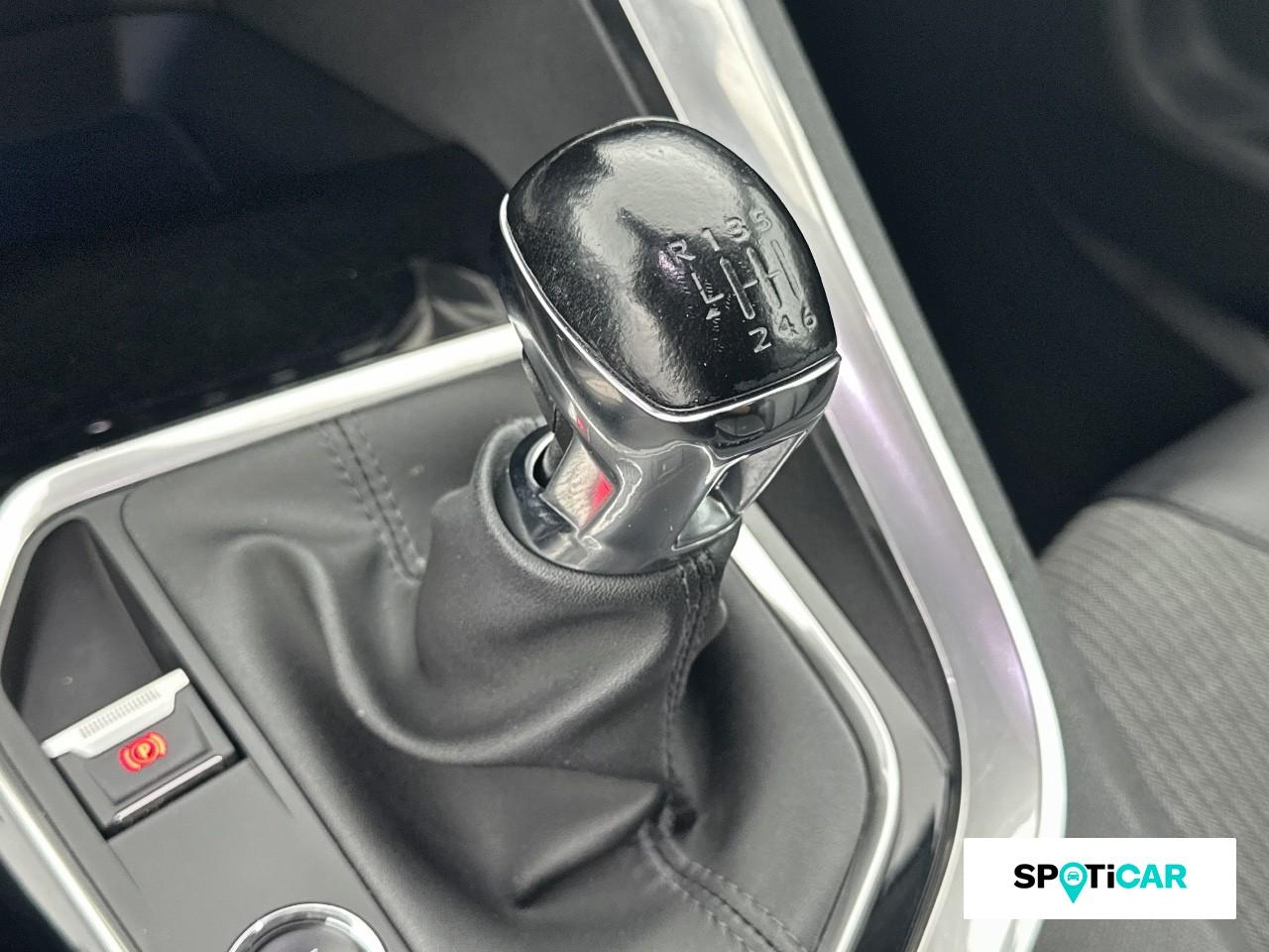 Peugeot 3008 1.5 bluehdi 130ch s&s allure pack — photo 14
