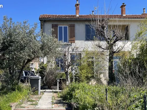 Vente Villa sur 2 niveaux + cave 13016 Marseille