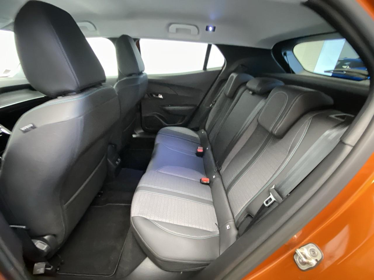 Peugeot 2008 bluehdi 130 s&s eat8 allure pack — photo 10