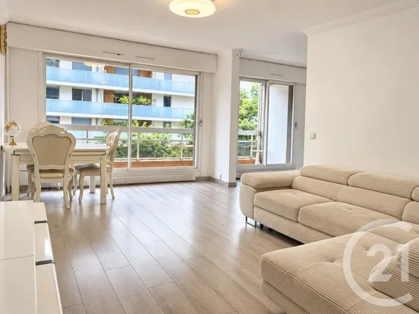 Vends t4 - 80.37 m² - Paris