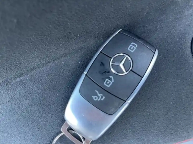 Mercedes Cla 250 e hybrid eq coupé amg — photo 5