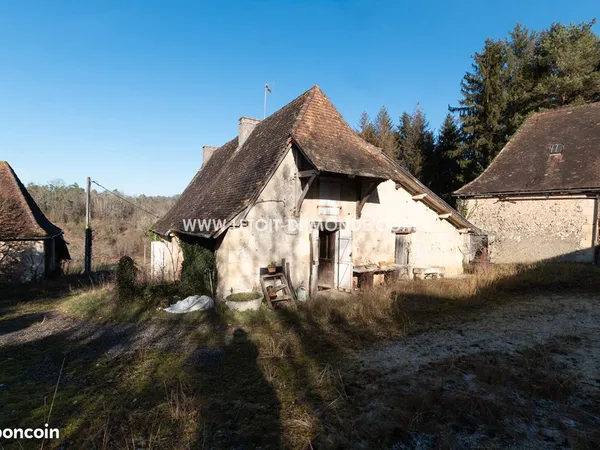 Maison 16 pièces 140 m²