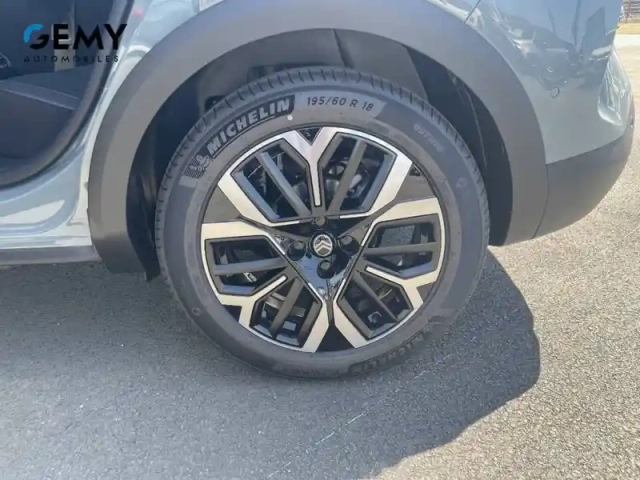 Citroën C4 hybride 145 ch e-dcs6 — photo 11