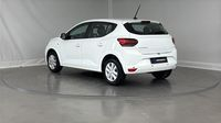 Dacia Sandero 1.0 TCe 90ch Expression — photo 8