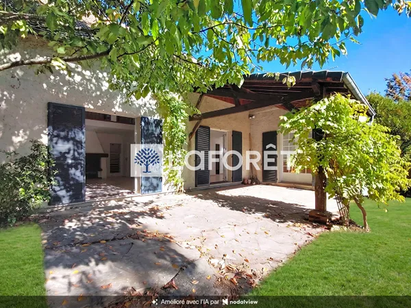 Maison 9 pièces 153 m²
